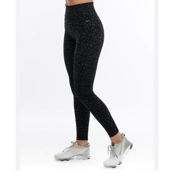 ECHT Ladies Hi-Waist Flocked Leopard Leggings Size Medium - Picture 2 of 6